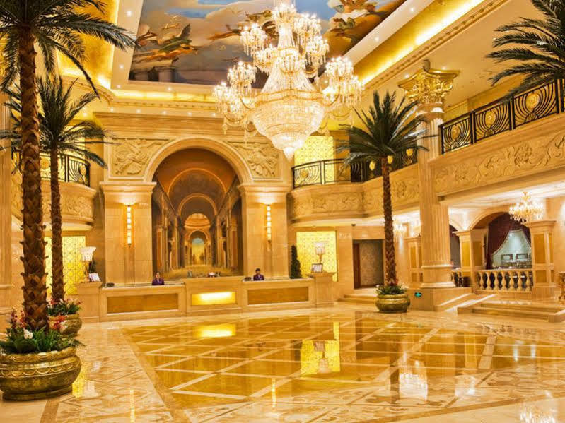 New Paris Hotel Harbin Extérieur photo